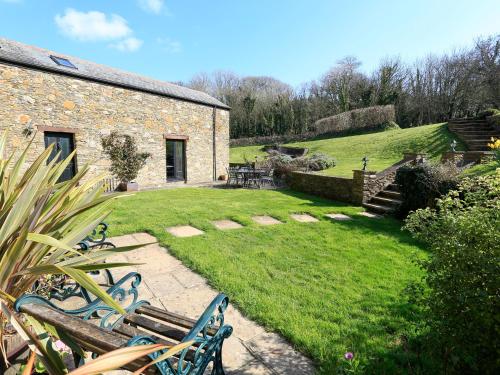 Cowslip Cottage - image 2