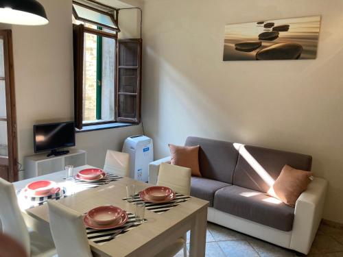 Great studio apartment in the heart of Chianni