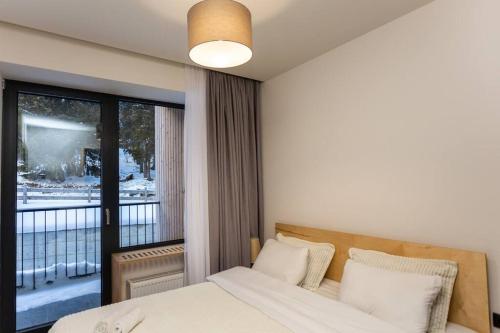Bright Cozy Apartment For 4 - Bakuriani