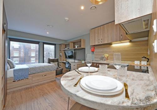 Lovely Studios for STUDENTS Only, LIVERPOOL - SK