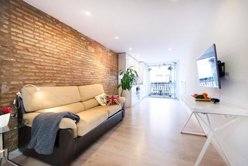 Apartment with Balcony image 5