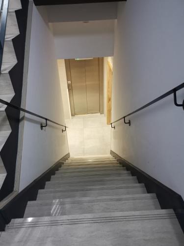 Ambar Jadwin Marahanata Room, Londýn (fotografie 5)