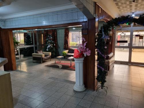 Лобби, HOTEL SAFFANA in Дуала