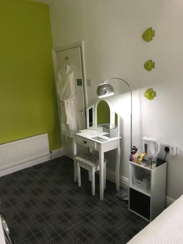 Fairmont hotel - image 10