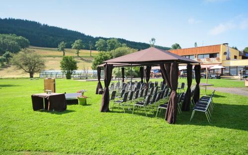 Kert, Village Club Les Cimes du Leman-Neaclub in Habere-Poche