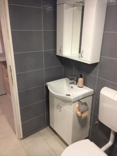 One-Bedroom Apartment room in Cozy Gallery - City Centre