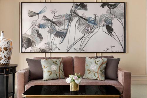 Shangri-La Hotel Paris - image 6