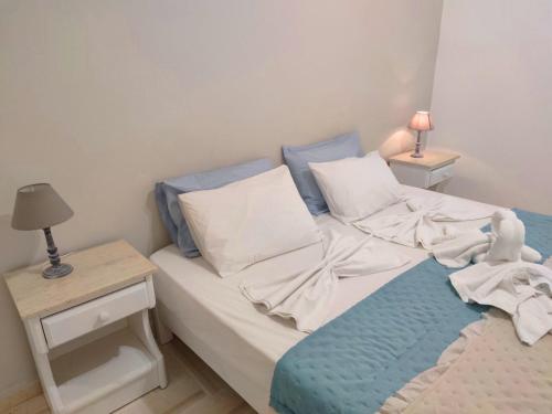 Ayeri Hotel – Parikia, UT