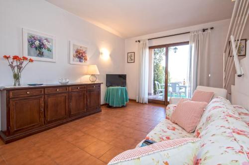  Residence Edera 18 by Wonderful Italy in Polpenazze del Garda