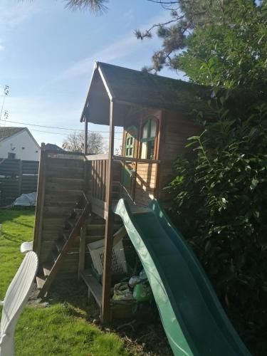 Studio "LE PETIT NID" 4 Personnes sauna intérieure et piscine