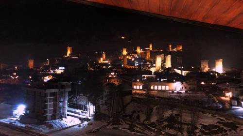 Kilátás, Paliani Hostel in Mestia