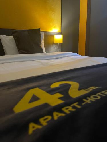 42 Apart-Hotel