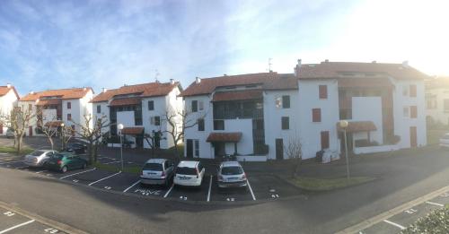 Chambre Chez l'Habitant BIDART à 300 M de la Mairie et Plage