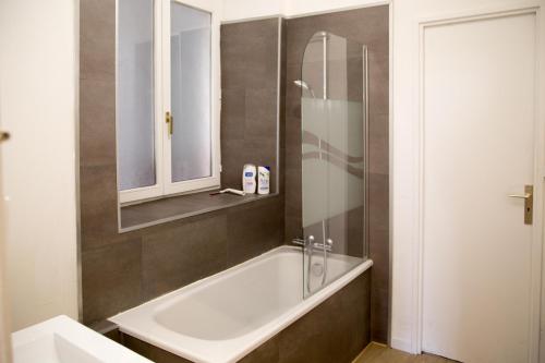 Appartement Le bain aux plantes - image 12