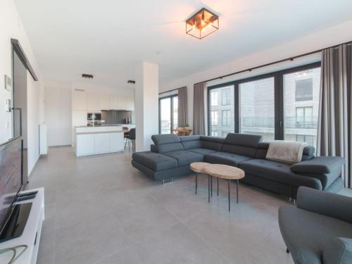Apartment Baelskaai 25 with parking by Interhome - Location saisonnière - Ostende