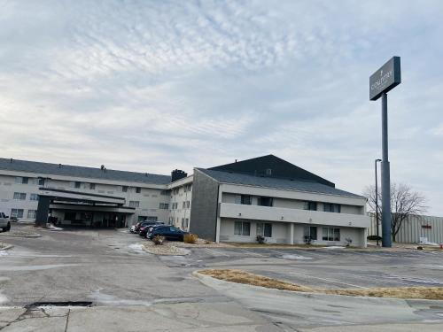 Country Inn & Suites by Radisson, Lincoln Airport, NE