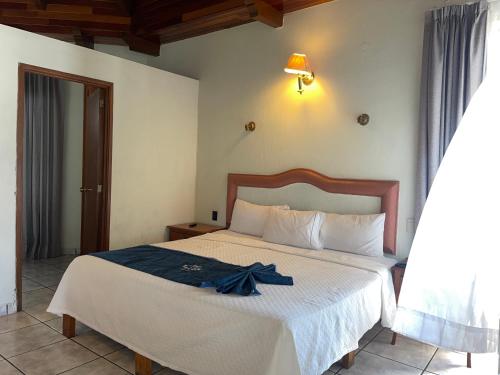 Hotel Frances - image 5