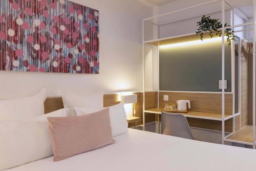 Hotel Paris Louis Blanc, Paris – Updated 2023 Prices