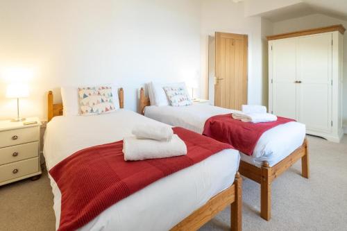 Gun Lodge - Aldeburgh Coastal Cottages - image 4