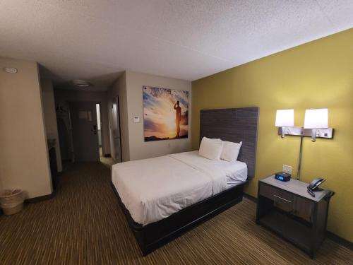 SureStay Plus Hotel by Best Western McGuire AFB Jackson