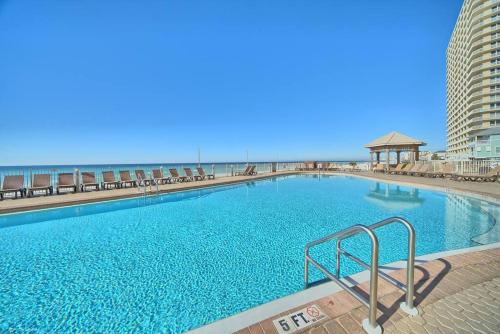 Beachfront Condo with View from Master Bedroom - Treasure Island #1207