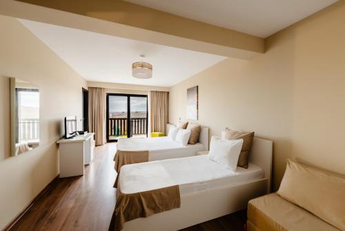 Triple Room with Balcony