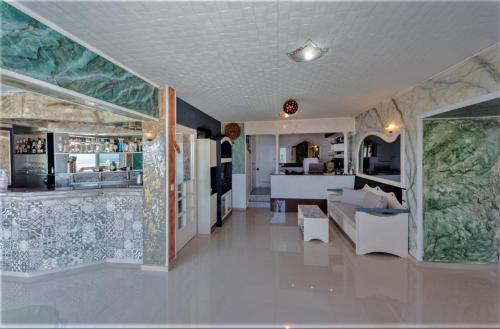 2 Floor Junior Villas for up to 10 people