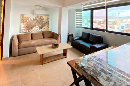 Lovely 1 bedroom apartment 5 minutes away from downtown Cabo along with it's beaches and restaurants