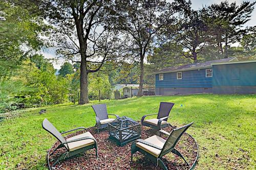 Dreamers Cottage in Black Mountain, USA