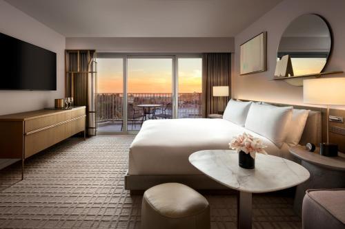338510212 Fairmont Century Plaza Los Angeles