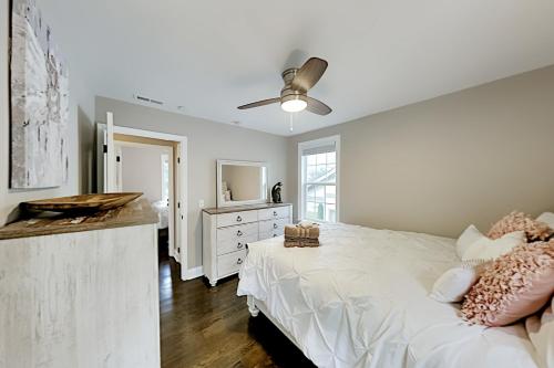 Five Points Bungalow