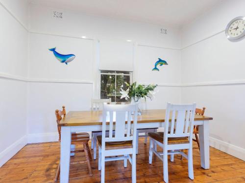 Myall River Cottage in ที การ์เดนส์
