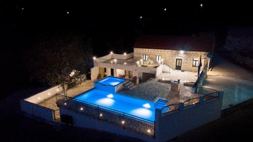 Villa Stipe - with pool