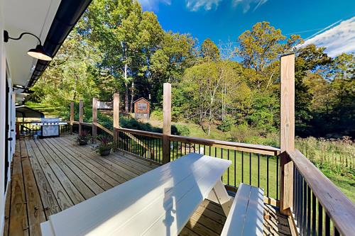 Tranquility Now in Asheville, USA