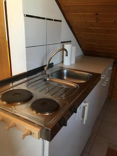 Sonnige Dachgeschoßwohnung - Niederkassel