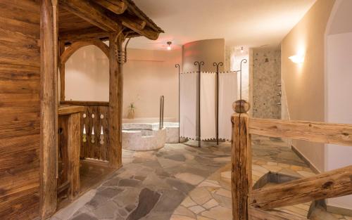 Hotel Zirmerhof & Residence – Riffian, MS