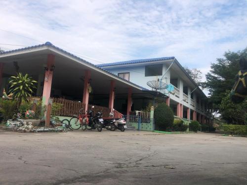ภูตะวัน อพาร์ตเมนต์