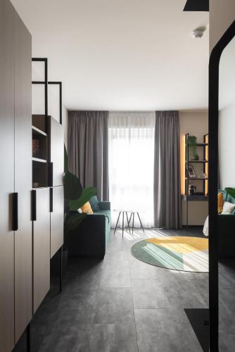 Ariane Hotel - image 7