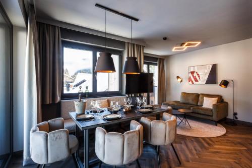 THE MATTHEW - Copper Lodge 2