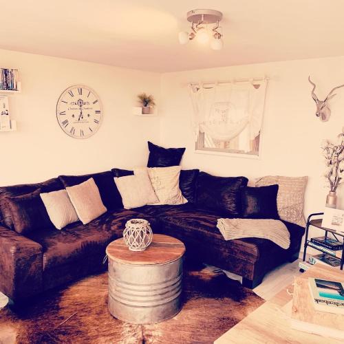  Holzhaus St.Pauli mit Steg und Wasseblick in Wervershoof