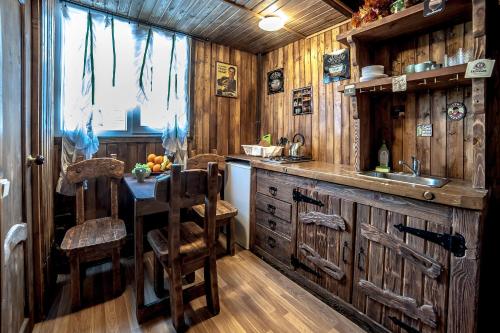 Апарт-коттедж Sheriff-mini с зоной для барбекю в экологичной части Выборга - image 3