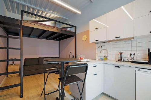 Petrovsky Lines Hotel near Bolshoi Színház