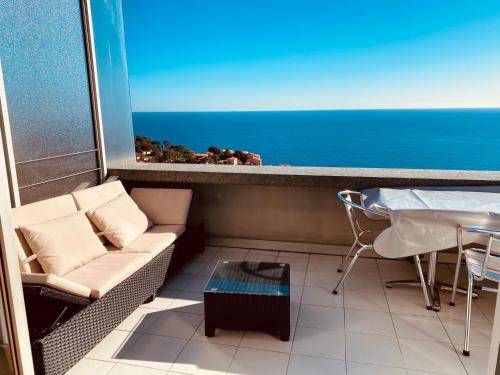 Sunny Home Costa Plana-Monaco -Cap D'Ail in Cap-d'Ail