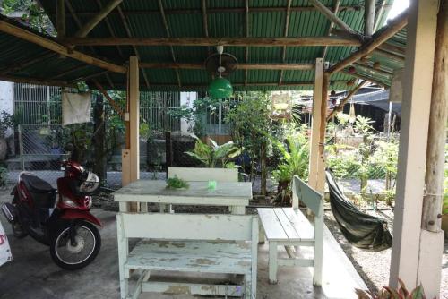 Orchid Guest House in Trat