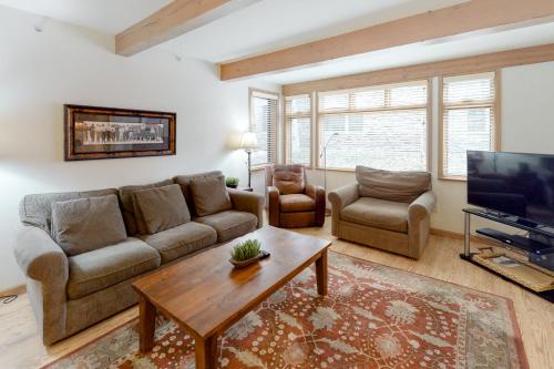 Snowmas Village K9 - Apartment - Snowmass