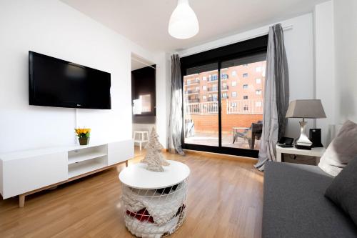 Apartamento en Sabiñánigo con amplia y soleada terraza