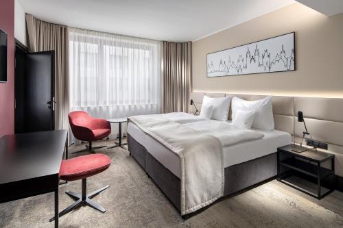 2 queen beds