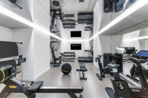 Fitness center, Kimpton St Honore Paris in 2nd - Louvre - Bourse