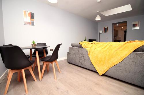 Picture of The Bank - Long Stay Offer - 1 Bed City Centre Apartment With Parking By Cto Serviced Apartments