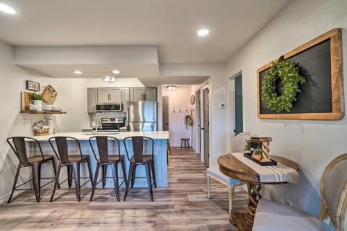 Fish & Hike On-Site! Pet-Friendly Branson Condo, Branson West (zdjęcie 10)